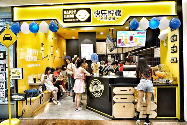 “秋后第一杯奶茶”，成都奶茶店裝修大比拼！